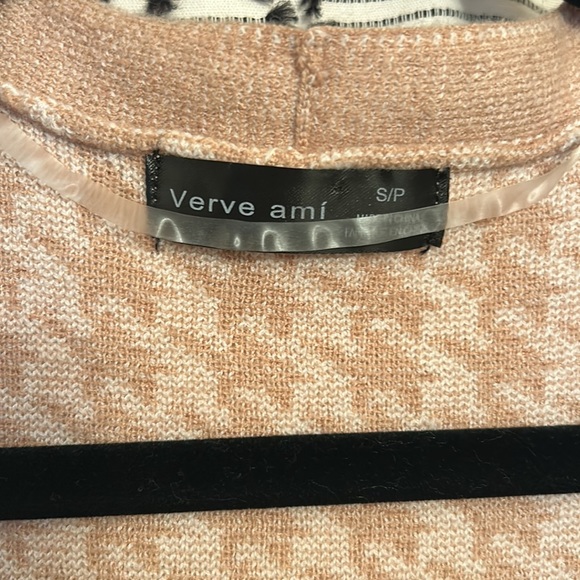 Houndstooth cardigan - Picture 3 of 3